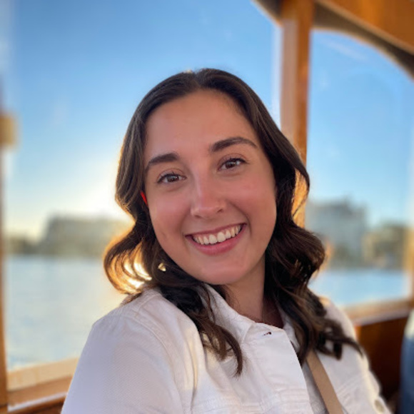 Meet your Posher, Rebecca - Picture 1 of 1